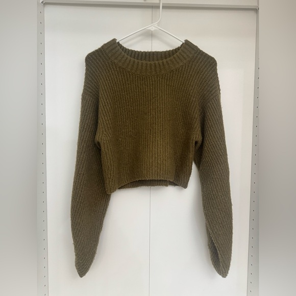 Urban Outfitters Sydney Crew Neck Cropped Sweater in Olive Green Size XS - Picture 6 of 7